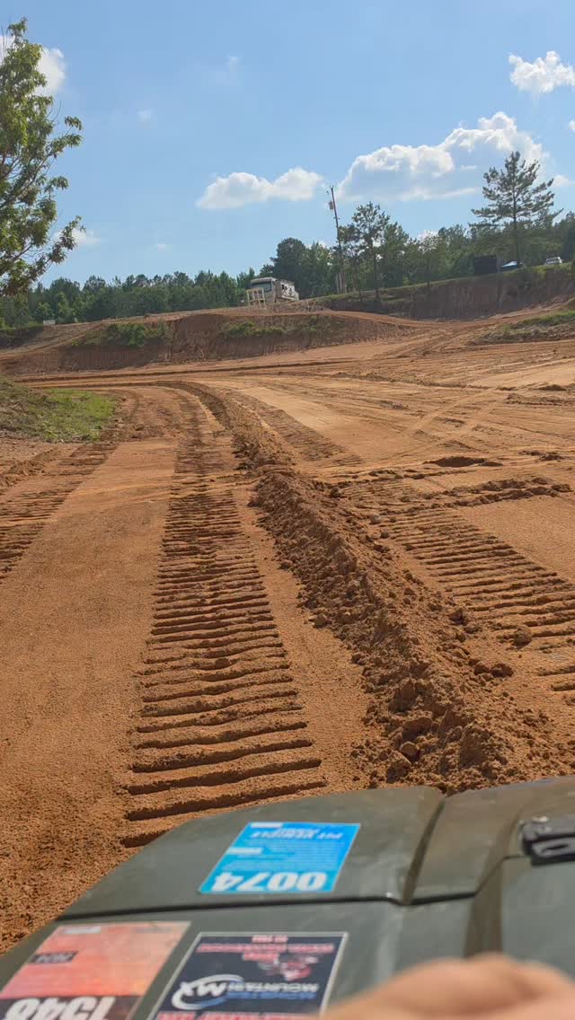 Almost a full lap on the new layout.  @gotdirttrackdesigns has been working hard to get this track right for Y'all.  And it's pretty close to perfect!  Monster Madness is this weekend.  Come race Monster backwards. 

Ride Monster Bring Friends 

#ridemonsterbringfriends #monstermountainmx #MonsterMadness